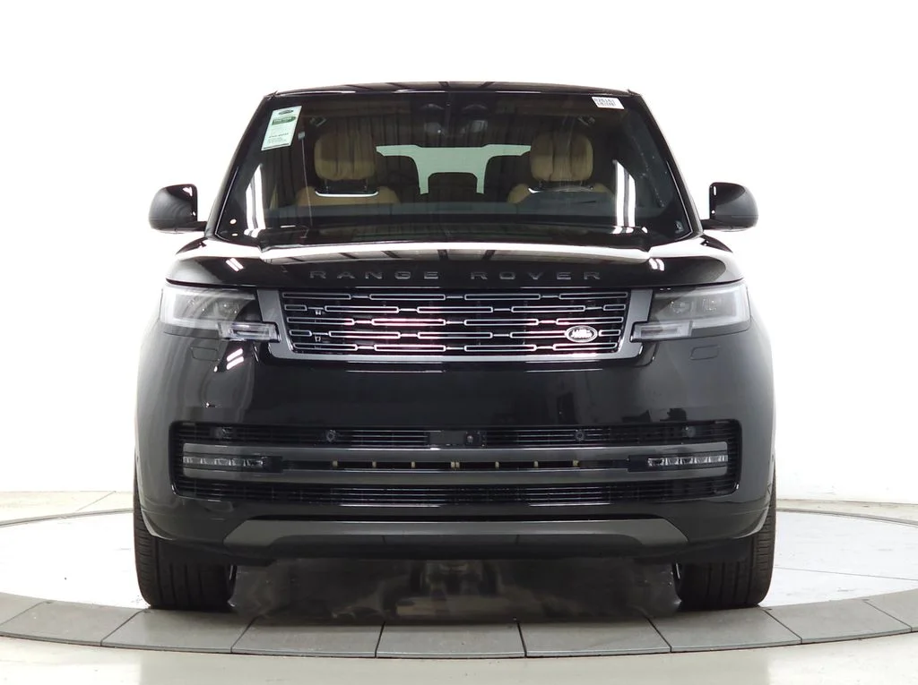 New 2026 Santorini Black Land Rover SE image 10