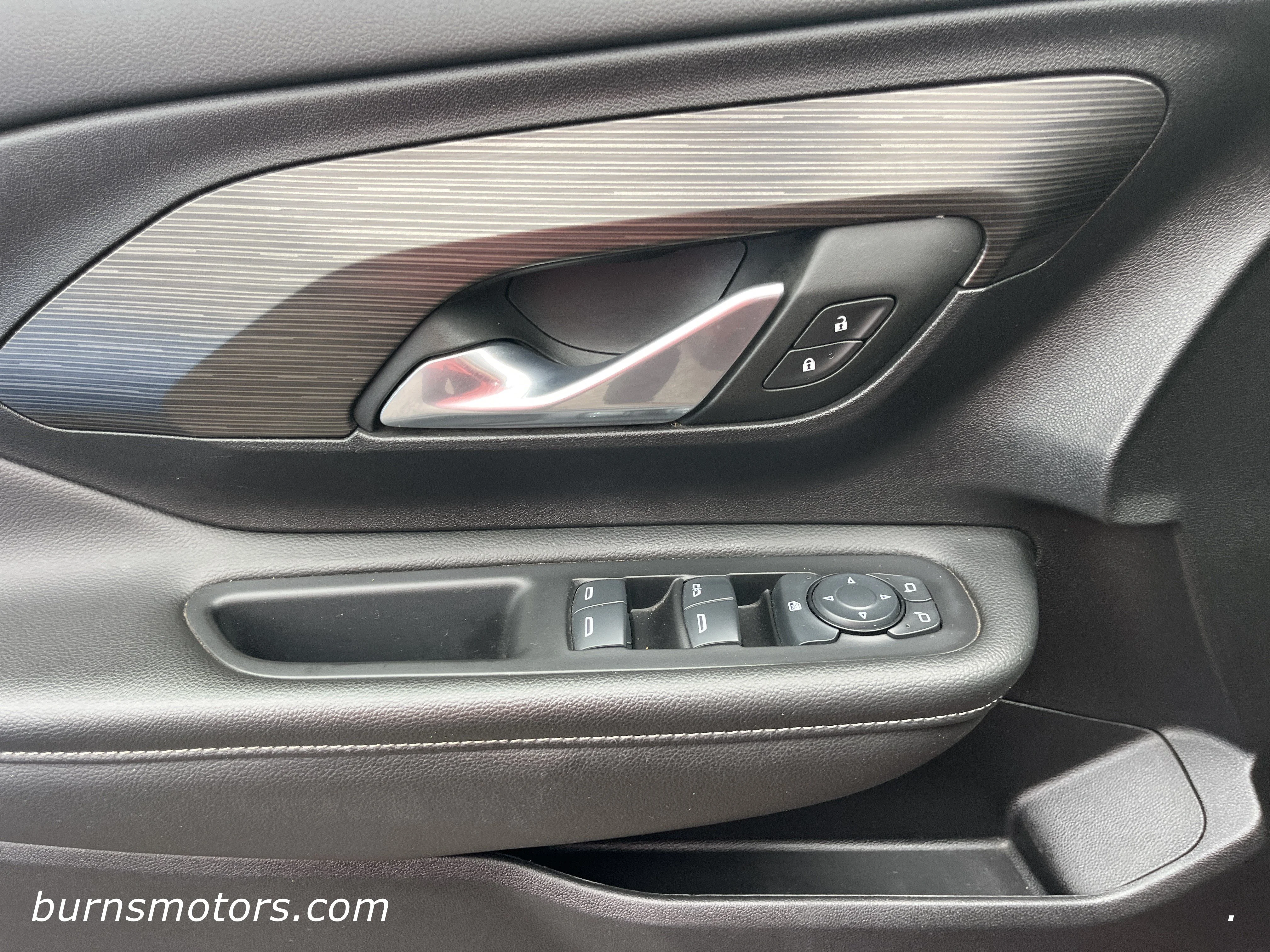 Used 2024 Volcanic Red Tint GMC SLE image 12