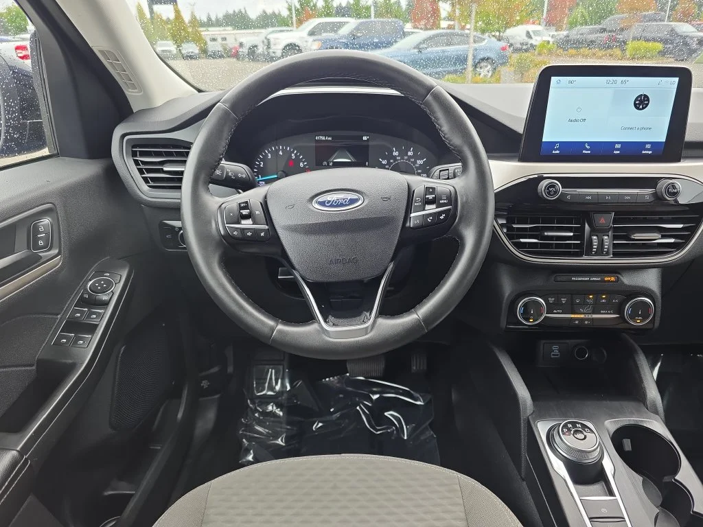 Certified Used 2022 Blue Ford SE image 8