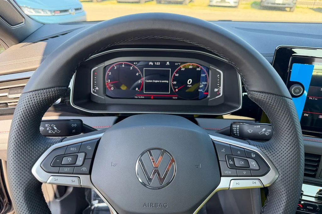New 2026 Deep Black Pearl Volkswagen 2.0T Autobahn image 15