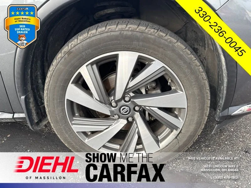 Used 2019 Gray Nissan SL image 9