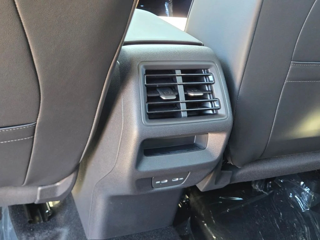 New 2026 Beige Volkswagen 2.0T SE R-Line Black image 8