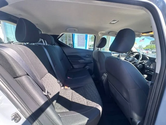 2021 Nissan Kicks SV - Photo 12
