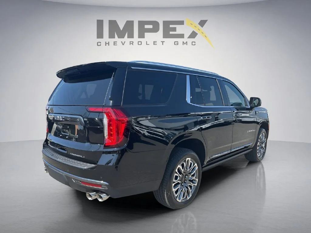 Used 2023 Onyx Black GMC Denali Ultimate image 5