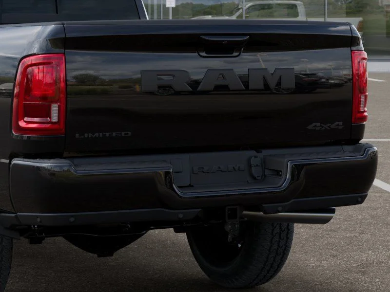 New 2026 Diamond Black Crystal Pearlcoat RAM Limited image 14