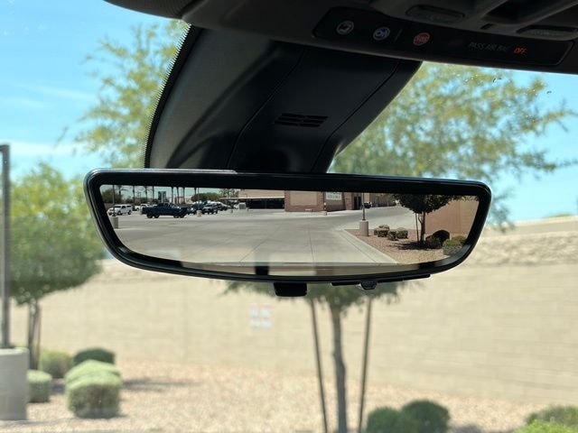 Used 2022 Black GMC Denali image 17