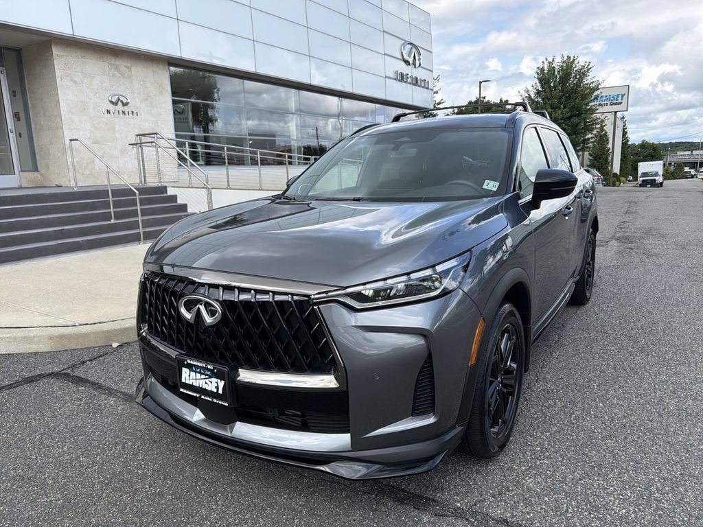 Certified Used 2026 Graphite Shadow INFINITI SPORT image 4