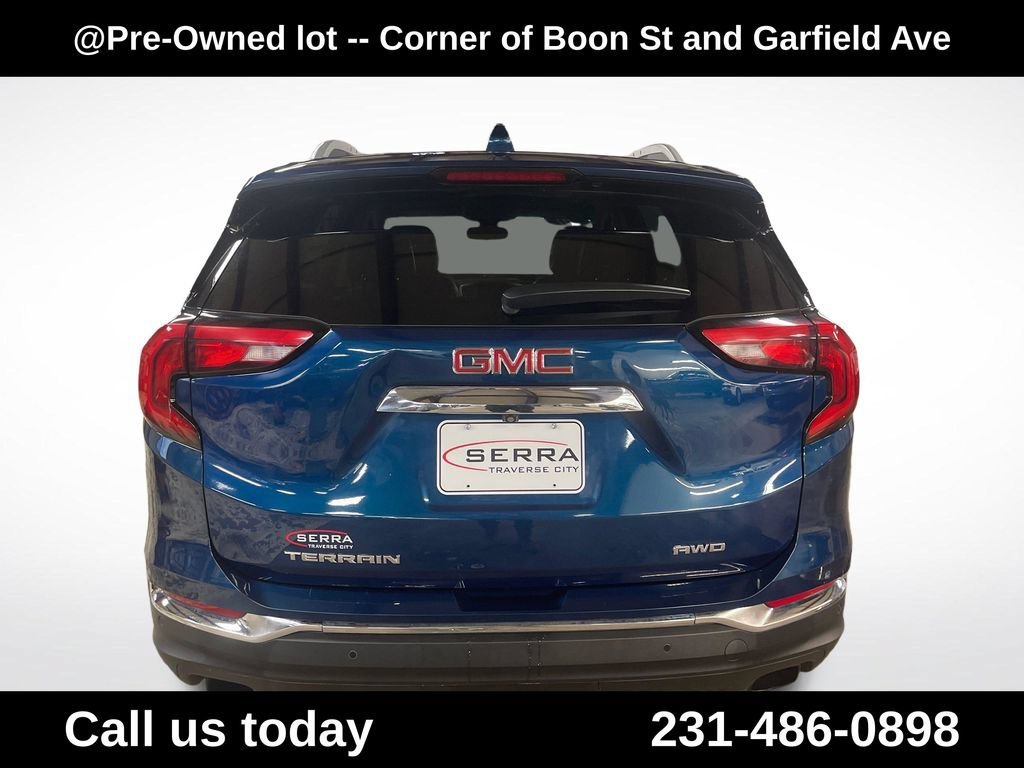 Used 2020 BLUE EMERALD METALLIC GMC SLT image 6