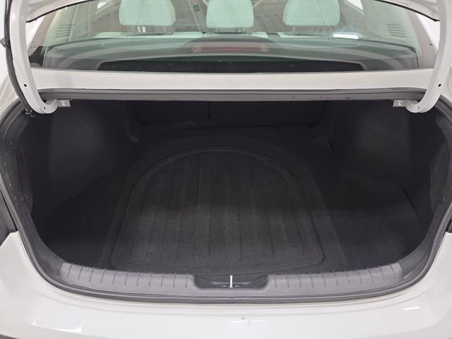 Used 2024 White Hyundai Limited image 35