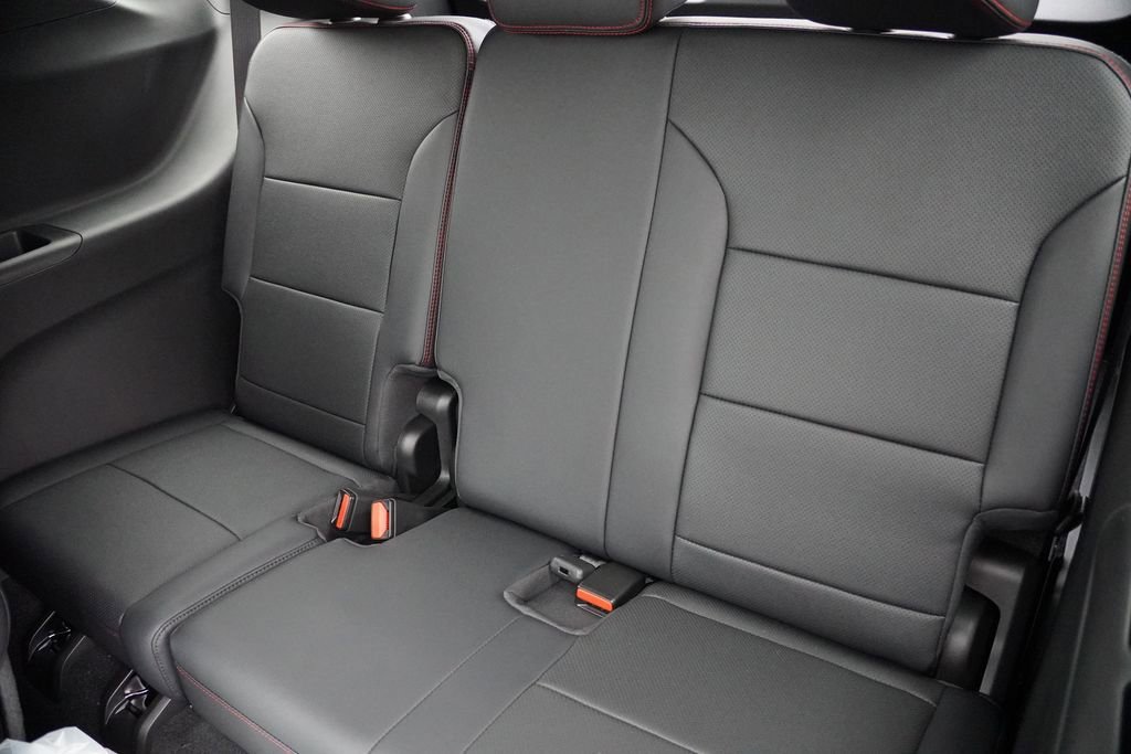 2026 Chevrolet Traverse RS - Photo 12