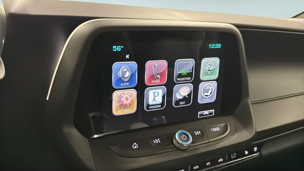 Used 2016 Black Metallic Chevrolet 2LT image 21