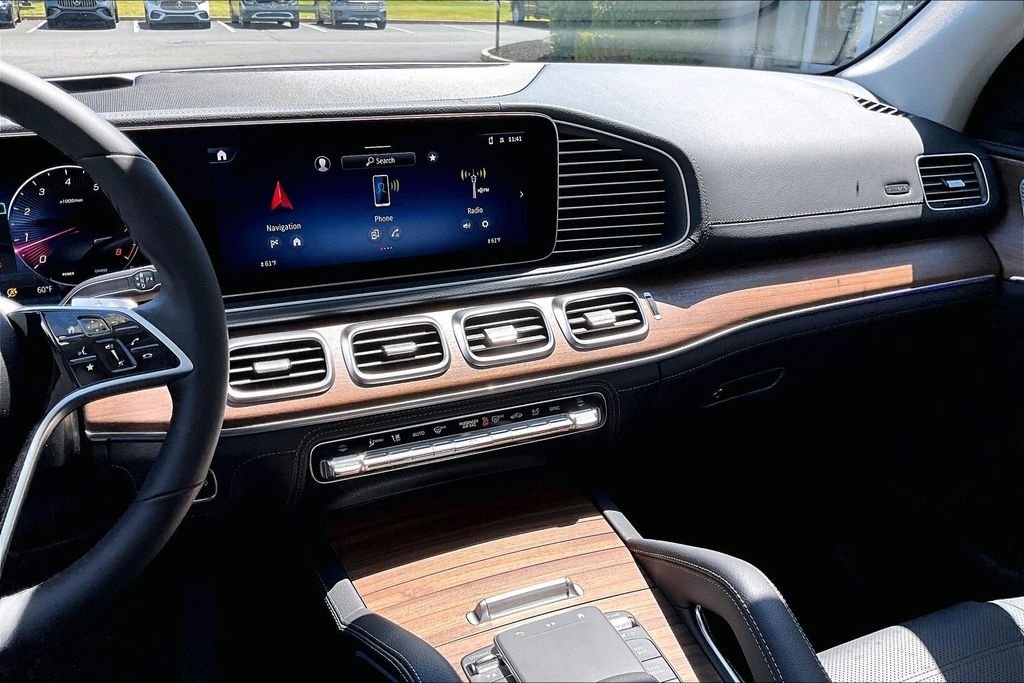 New 2026 Polar White Mercedes-Benz GLE 350 image 7