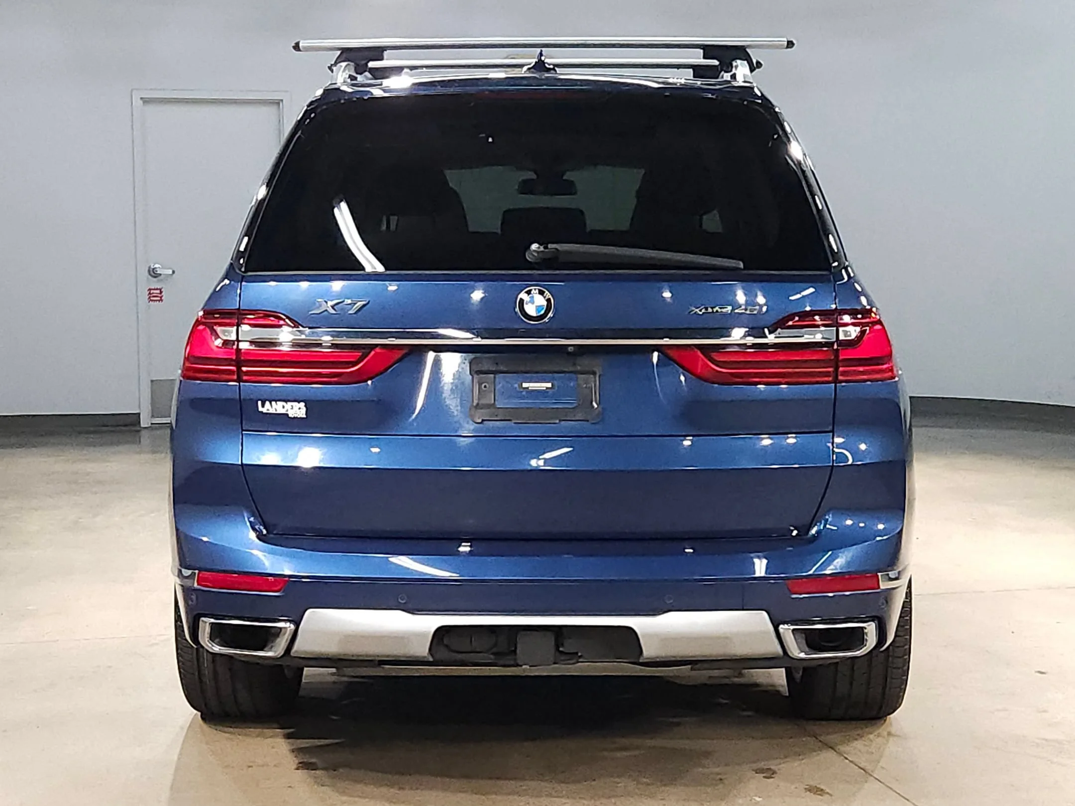 Used 2019 Phytonic Blue Metallic BMW xDrive40i image 6