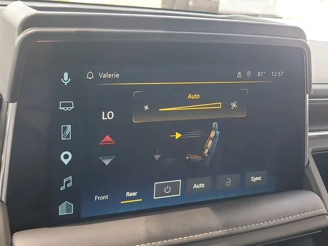 Used 2023 Black Chevrolet Premier image 27