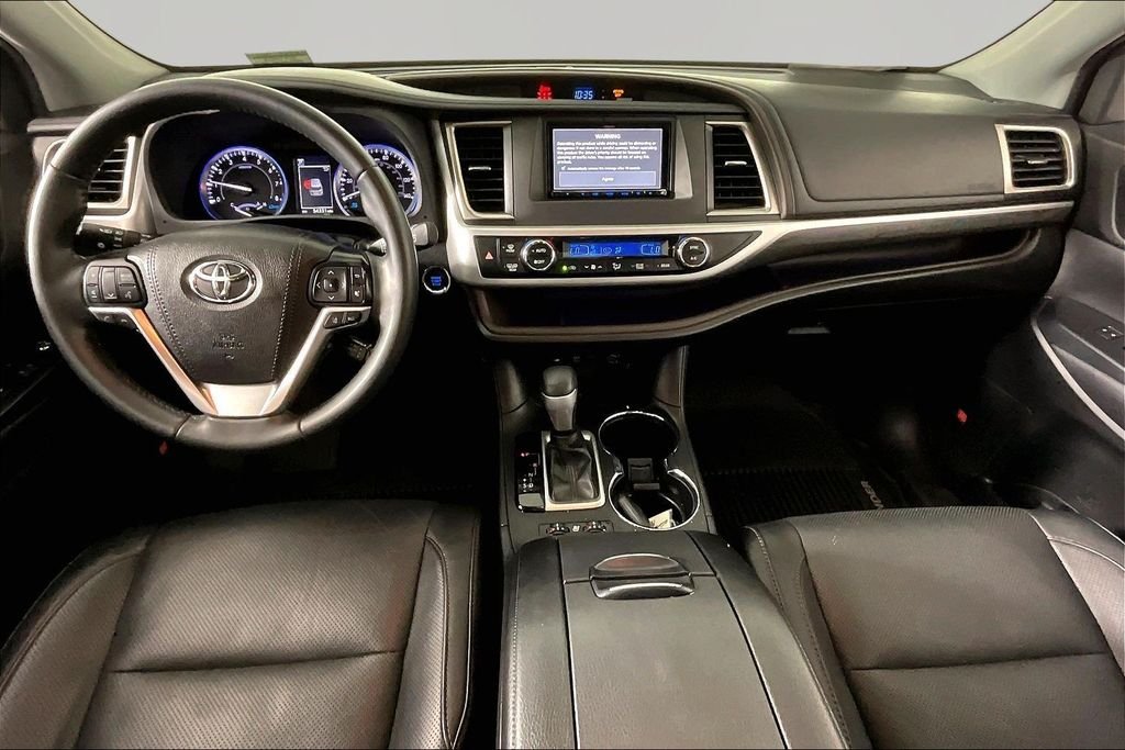 Certified Used 2019 Gray Toyota Limited image 7
