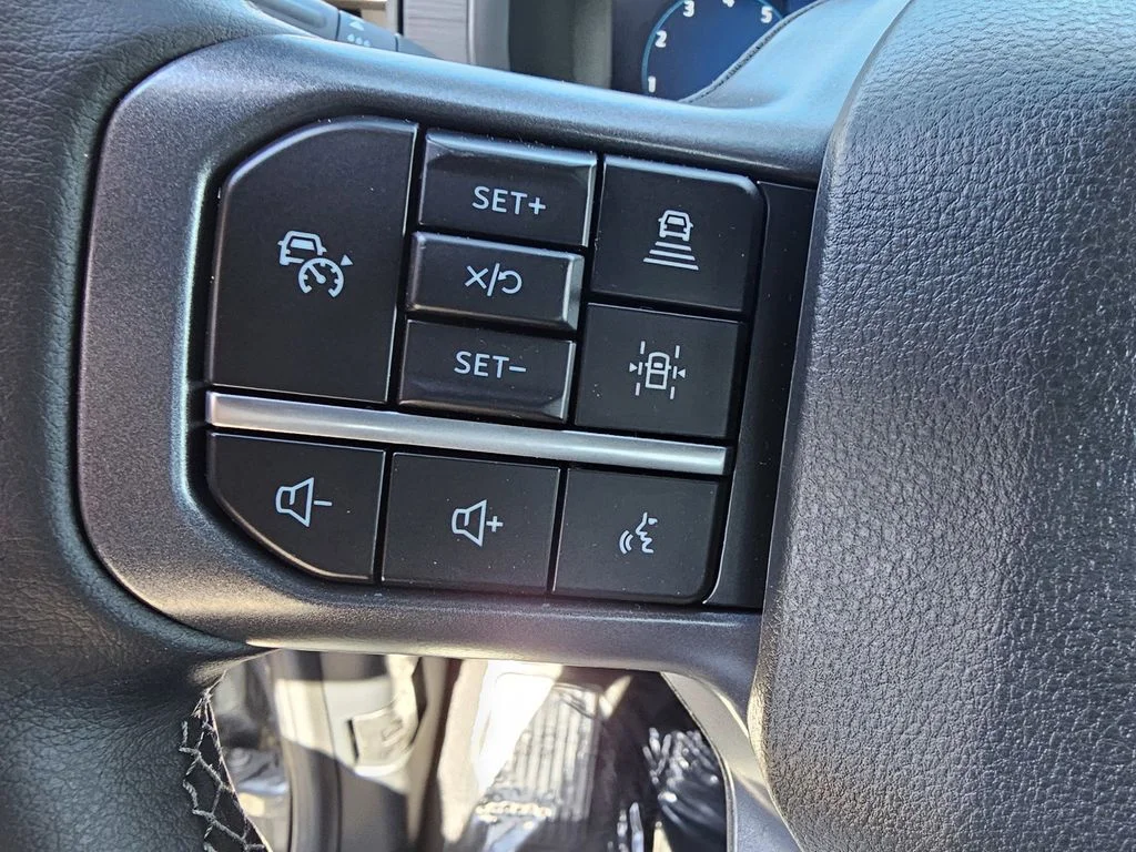 New 2026 Silver Ford XLT image 25
