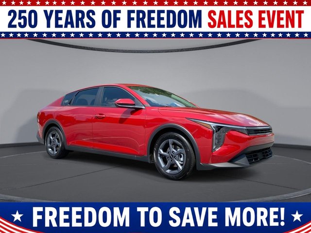 2026 Kia K4 LXS