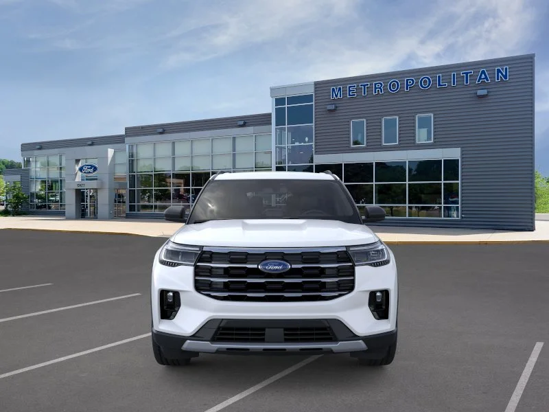 New 2026 Star White Metallic Tri-Coat Ford Active image 6