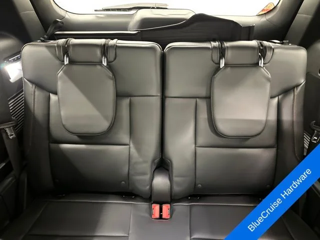 New 2026 Carbonized Gray Metallic Ford Tremor® image 23