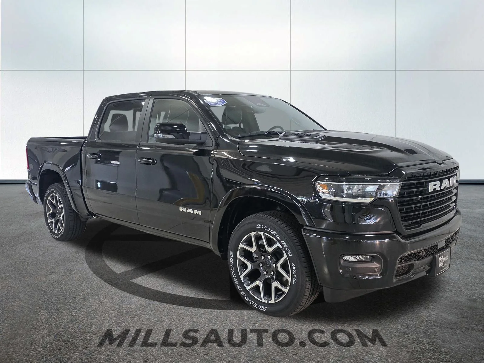 2026 RAM 1500 Laramie - Photo 10