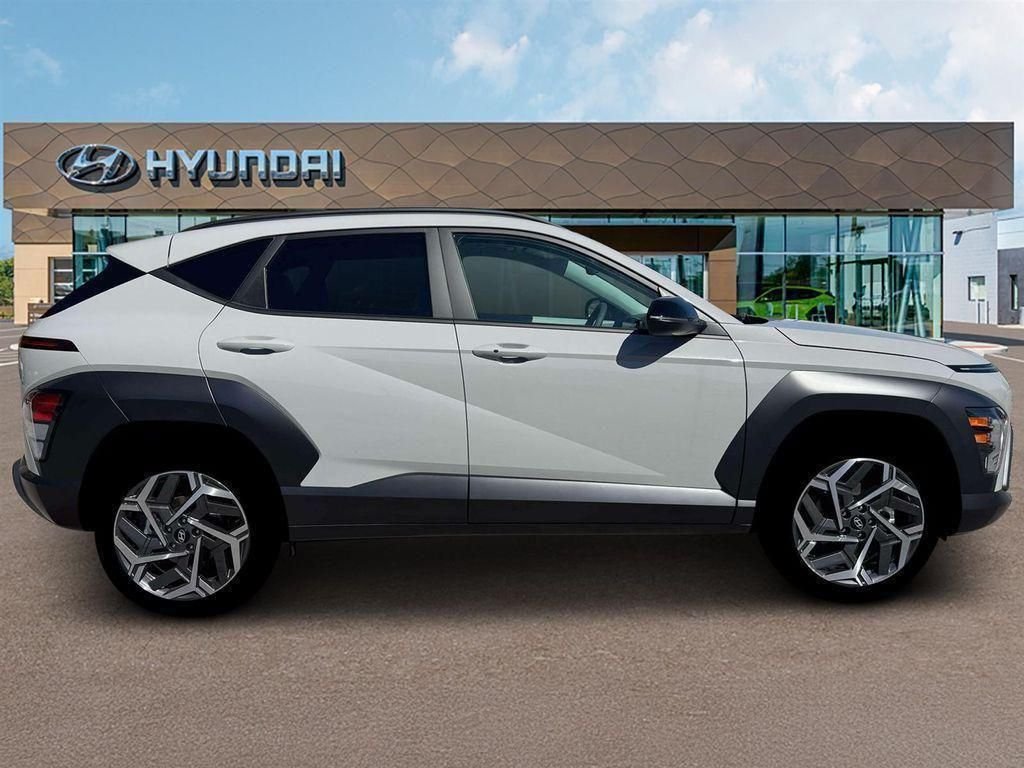New 2026 Gray Hyundai SEL Premium image 9
