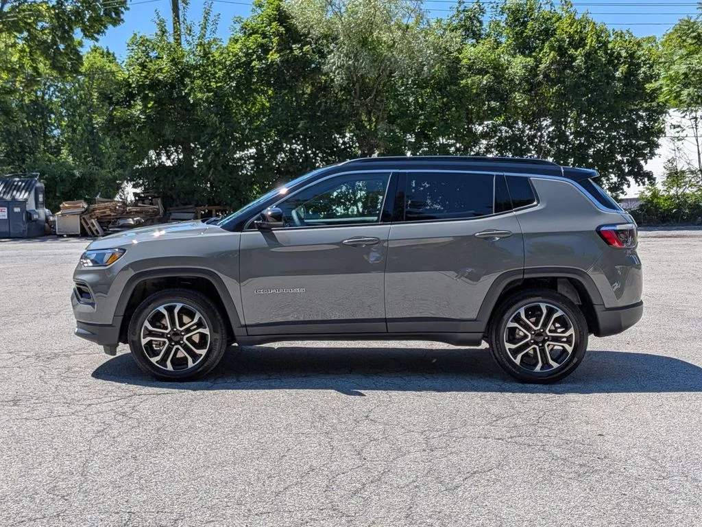Used 2023 Gray Jeep Limited image 8