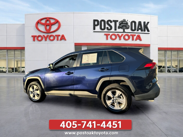 Used 2025 Blue Toyota XLE image 4