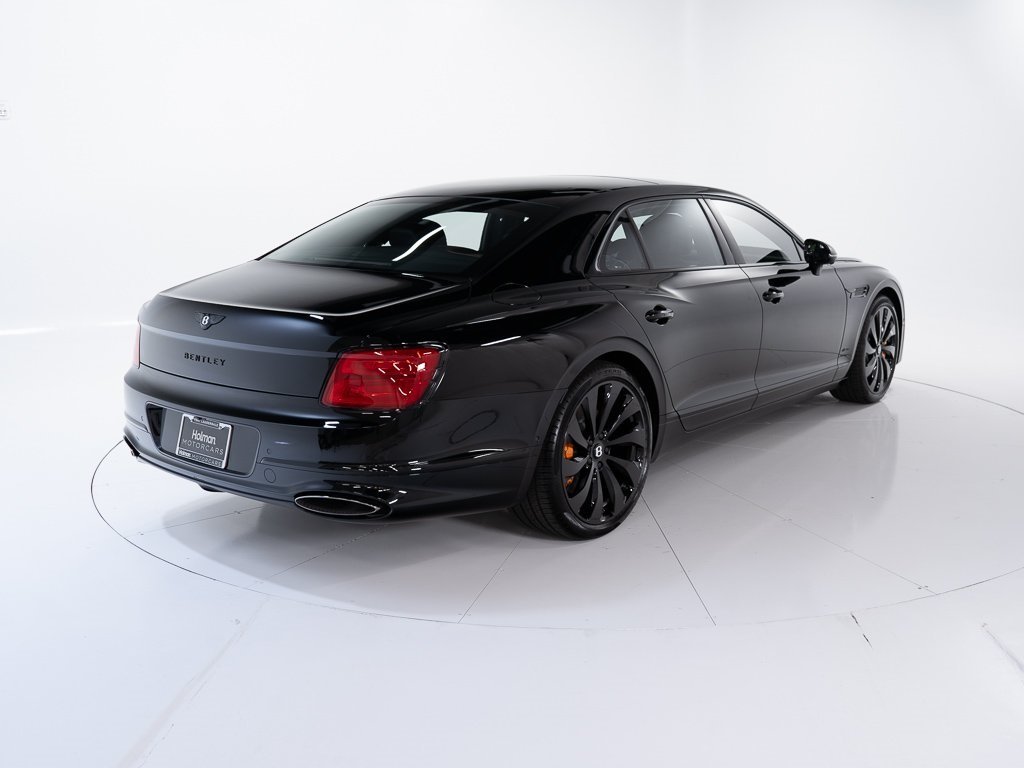 2026 Bentley Flying Spur Azure photo 4