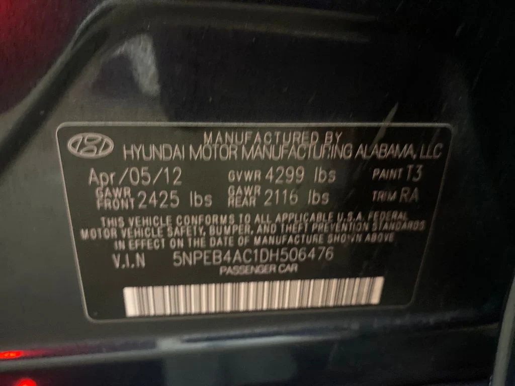 Used 2013 Blue Hyundai GLS image 24