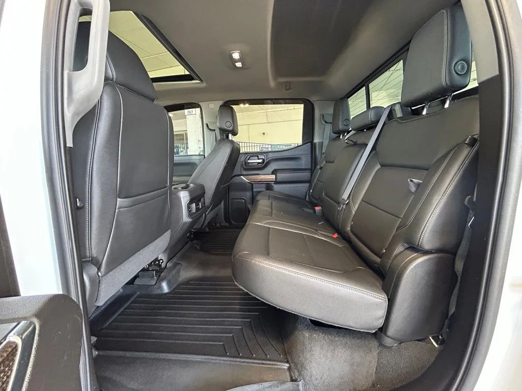 Used 2021 White Chevrolet RST image 34