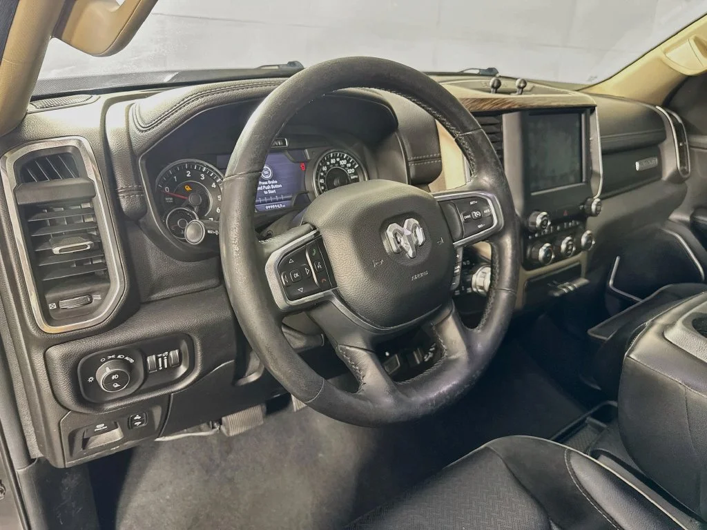 Used 2019 Black Ram Laramie image 9