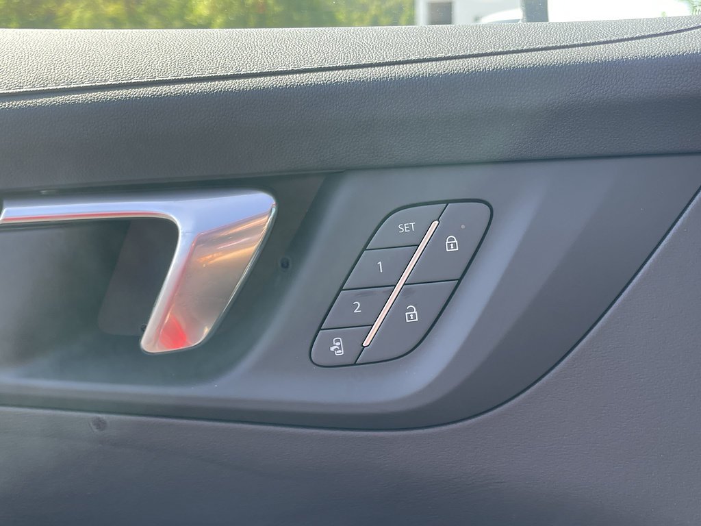 2026 Buick Enclave Preferred - Photo 31