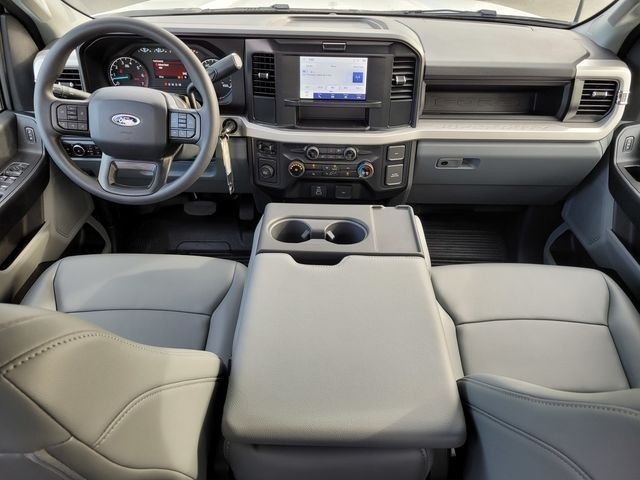 New 2026 Oxford White Ford F-250® XL image 87