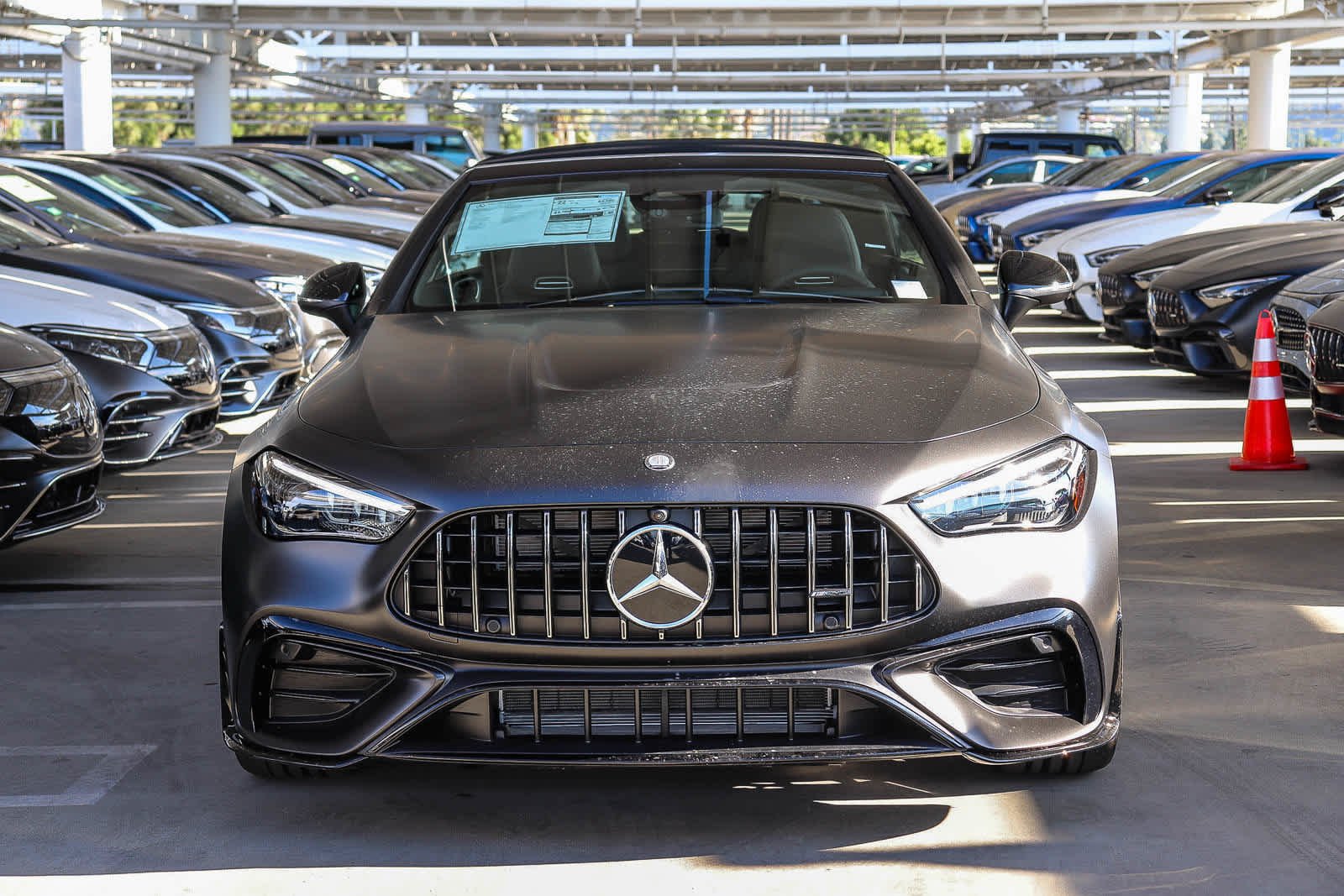 New 2027 MANUFAKTUR exclusive graphite grey magno Mercedes-Benz AMG® CLE 53 image 6