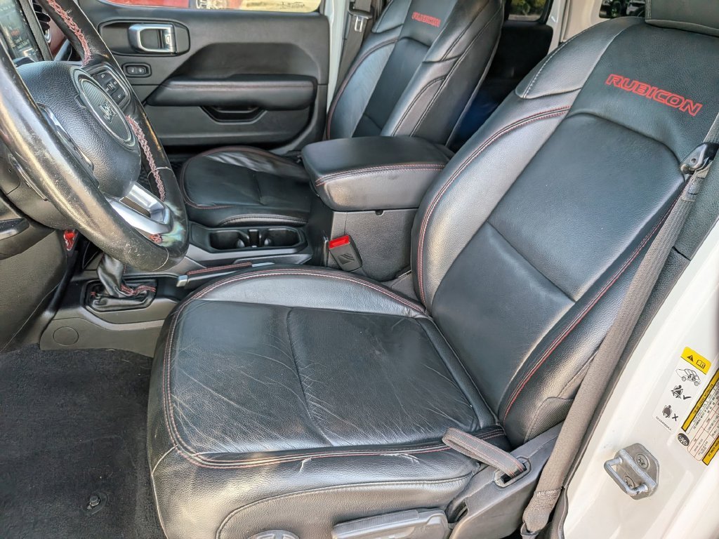 Used 2019 White Jeep Unlimited Rubicon image 15