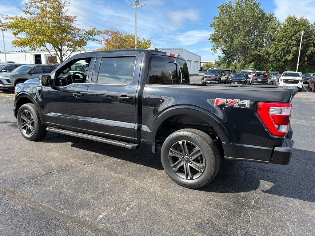 Used 2022 Black Ford Lariat image 5