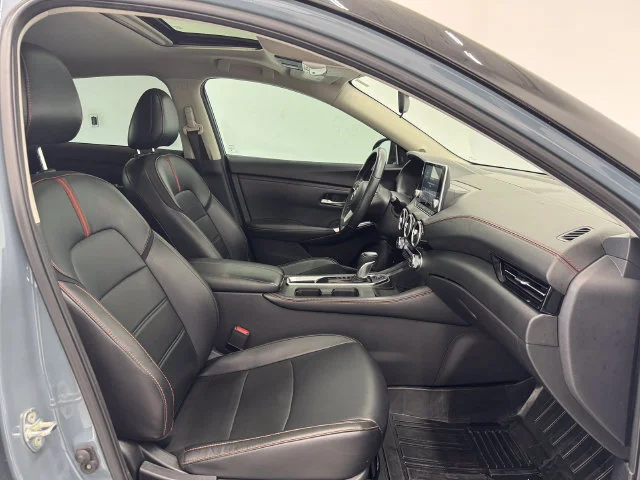 Used 2024 Atlantic Gray Metallic/Super Black Nissan SR image 16