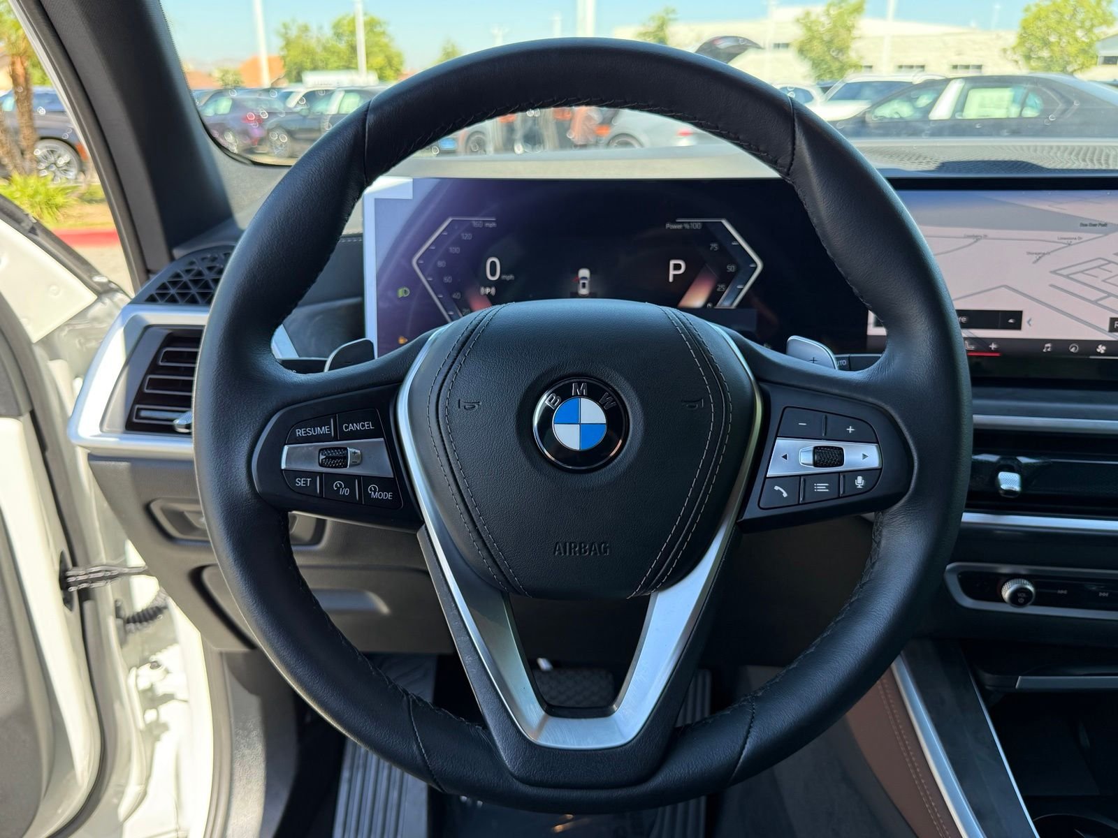 Used 2026 Mineral White Metallic BMW sDrive40i image 25