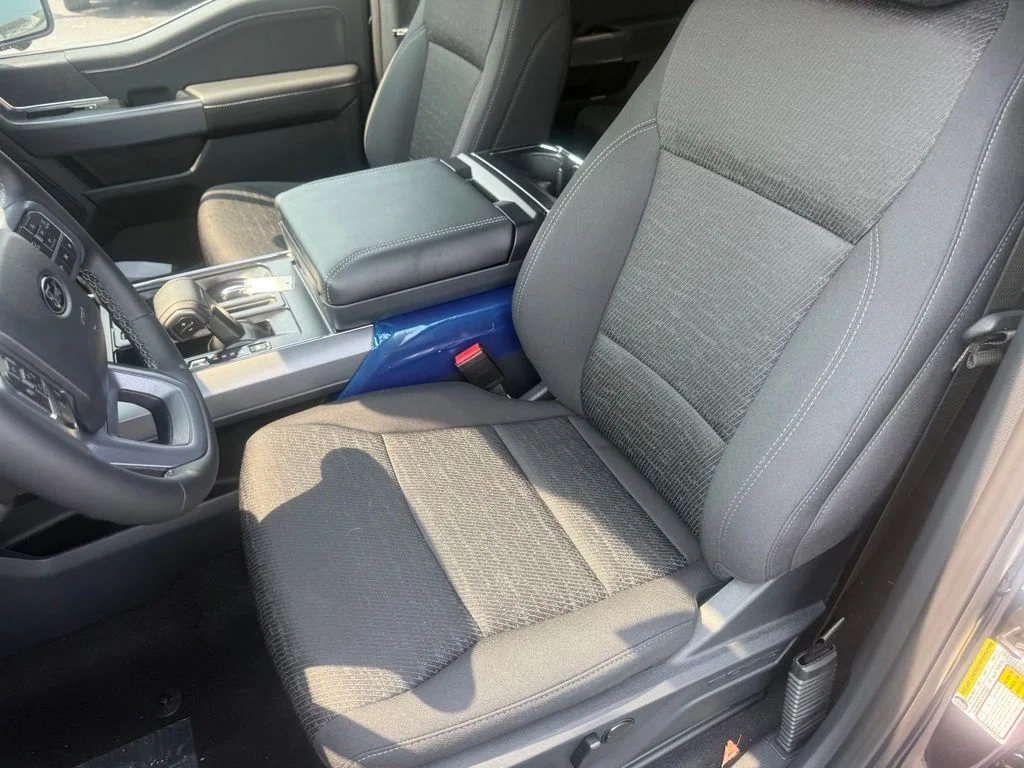 New 2026 Antimatter Blue Metallic Ford XLT image 15