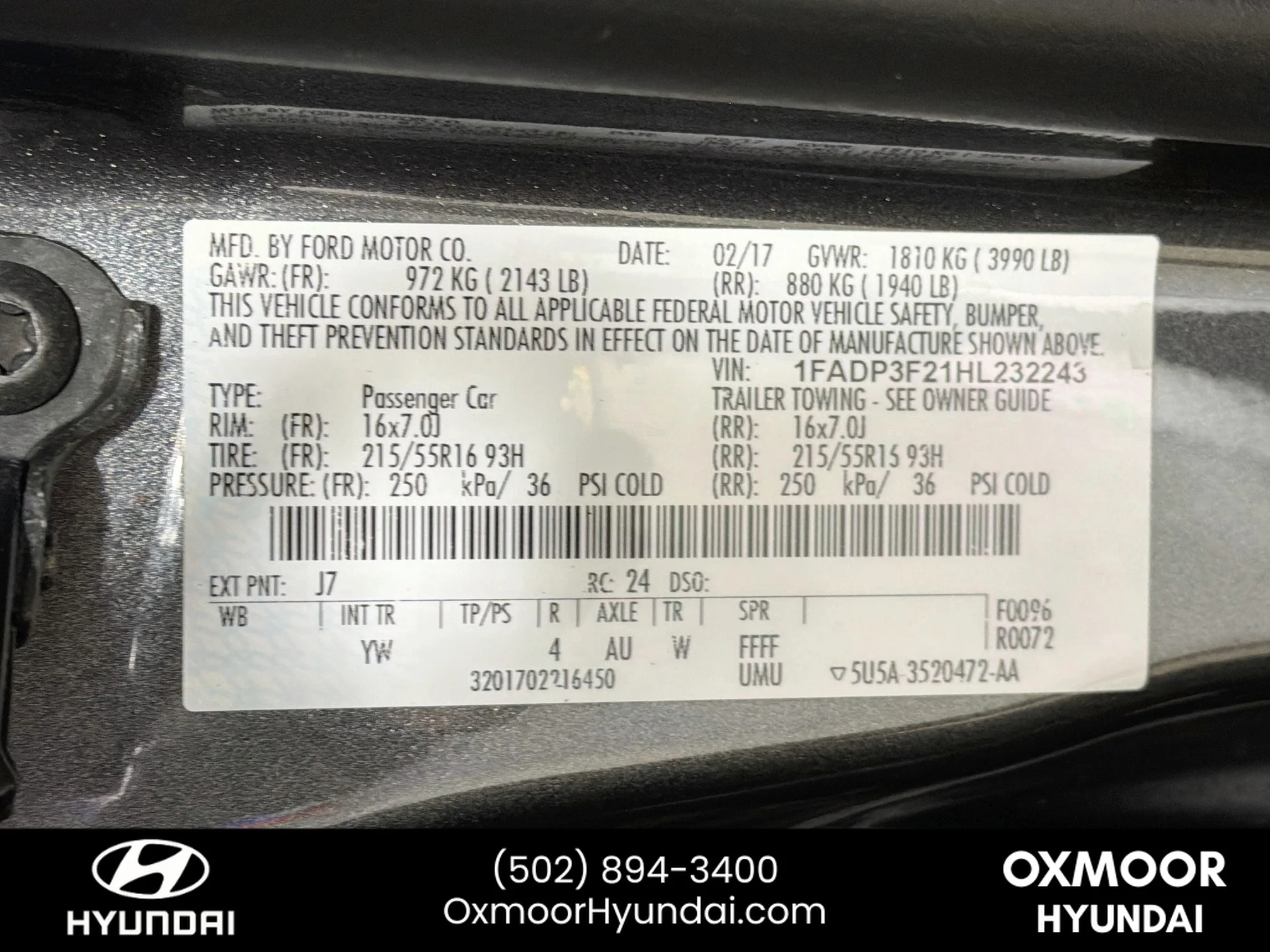 Used 2017 Magnetic Metallic Ford SE image 29
