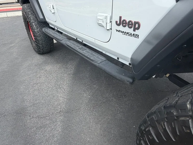 Used 2019 Bright White Clea Jeep Rubicon image 30