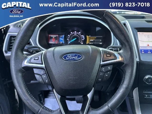 Used 2020 Gray Ford SEL image 25