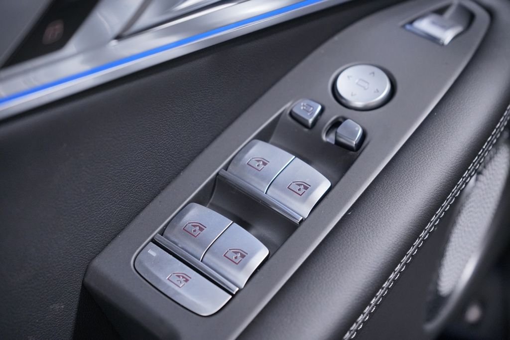 New 2026 White Metallic BMW Label image 20
