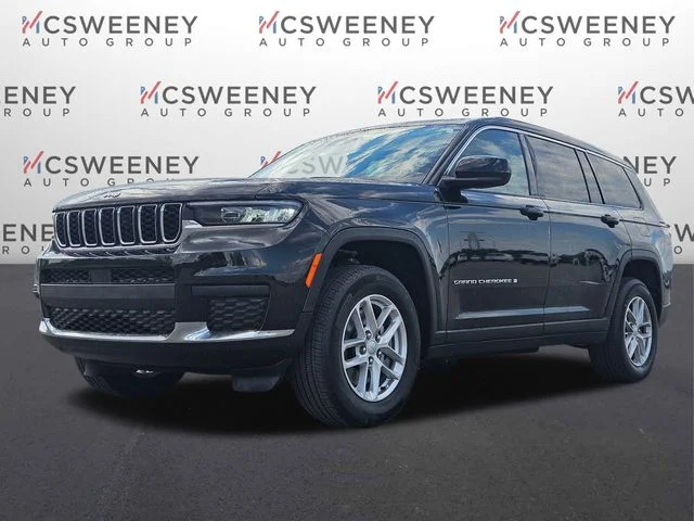 2023 Jeep Grand Cherokee L Laredo 4x4's photo