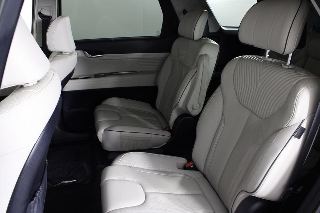Certified Used 2024 White Hyundai Calligraphy image 23