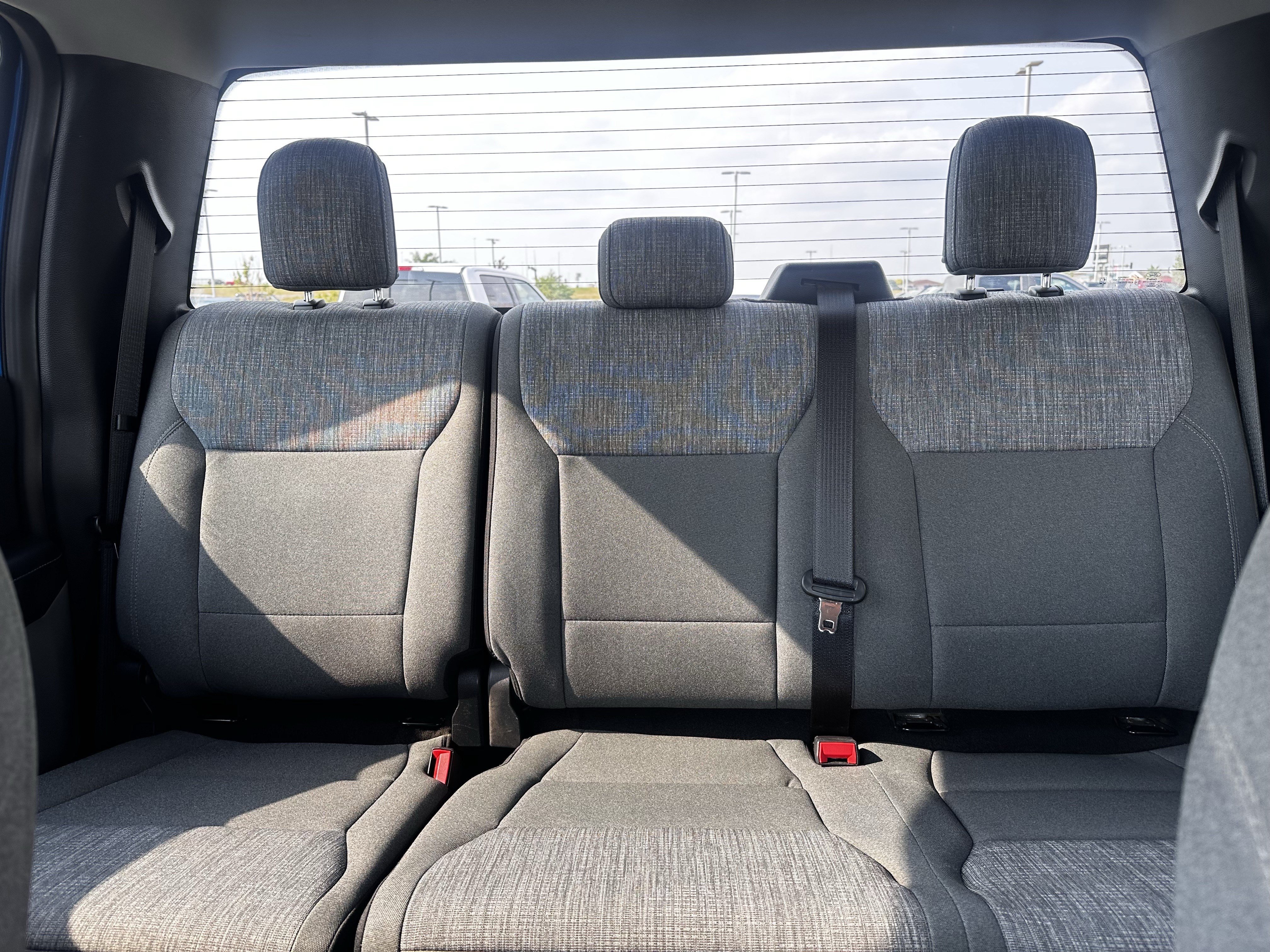 Used 2021 Velocity Blue Metallic Ford XLT image 13