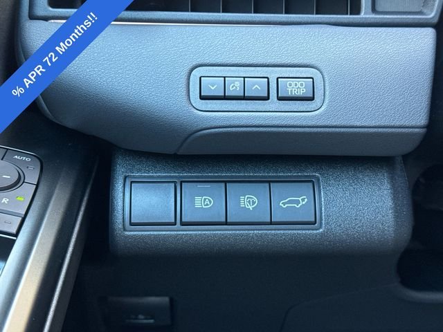 New 2026 BRILLIANT BRONZE METALLIC Subaru Limited image 32
