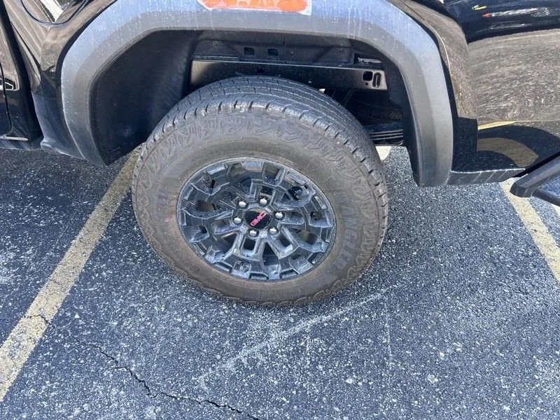 2026 GMC Canyon Elevation - Photo 6