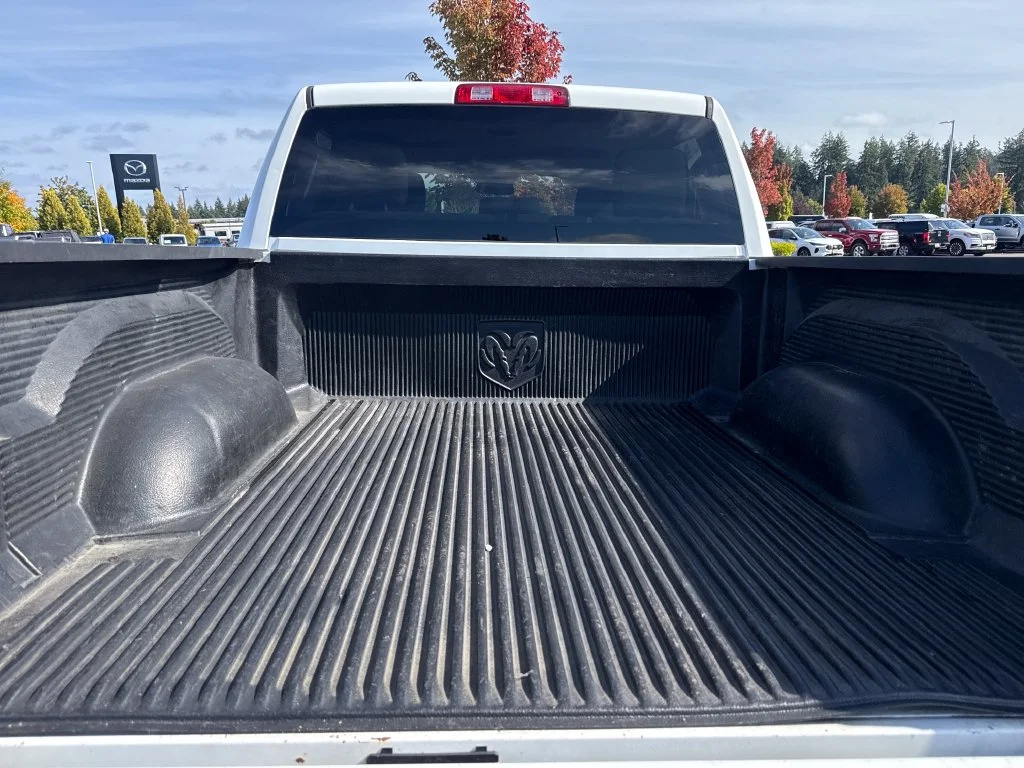 Used 2014 White Ram Express image 28