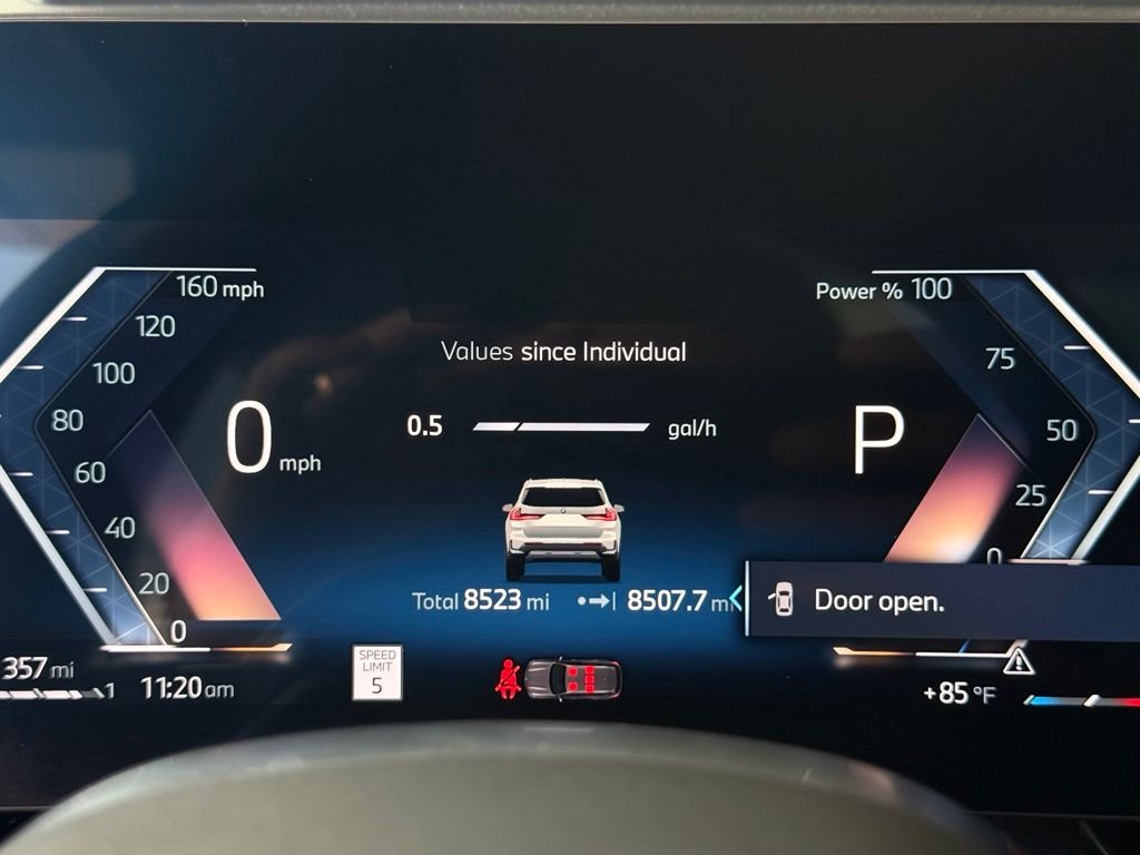 Used 2024 Mineral White Metallic BMW xDrive28i image 14